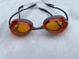 Plavecké brýle borntoswim freedom swimming goggles šedá